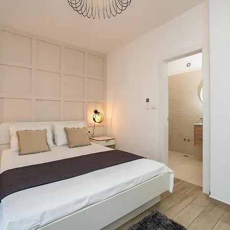 Luxury Polo Apartman *