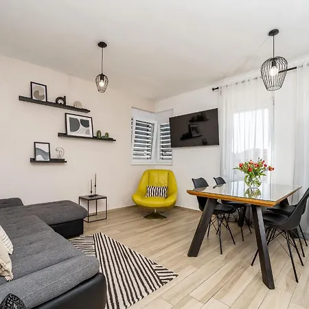 Luxury Polo Apartman *