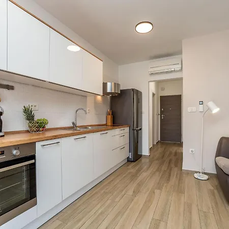 Luxury Polo Apartament Bibinje