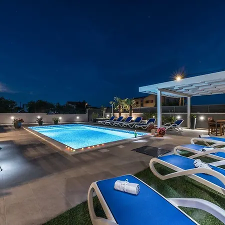 Luxury Polo * Bibinje