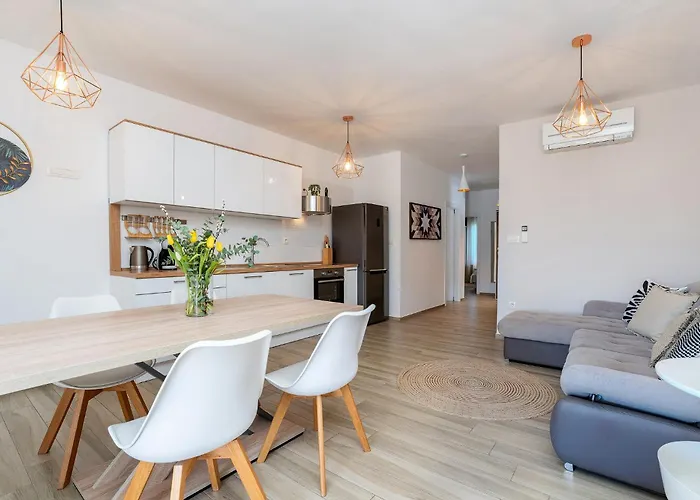 Luxury Polo * Bibinje