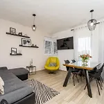 Luxury Polo Apartament *