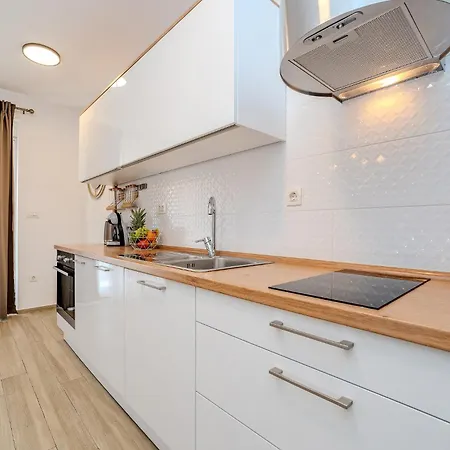 Apartment Luxury Polo Bibinje