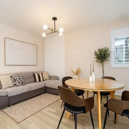 Apartment Luxury Polo