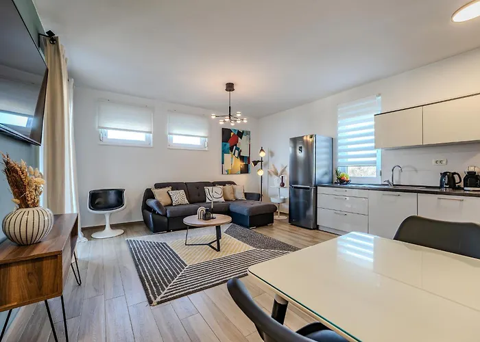 Luxury Polo * Bibinje